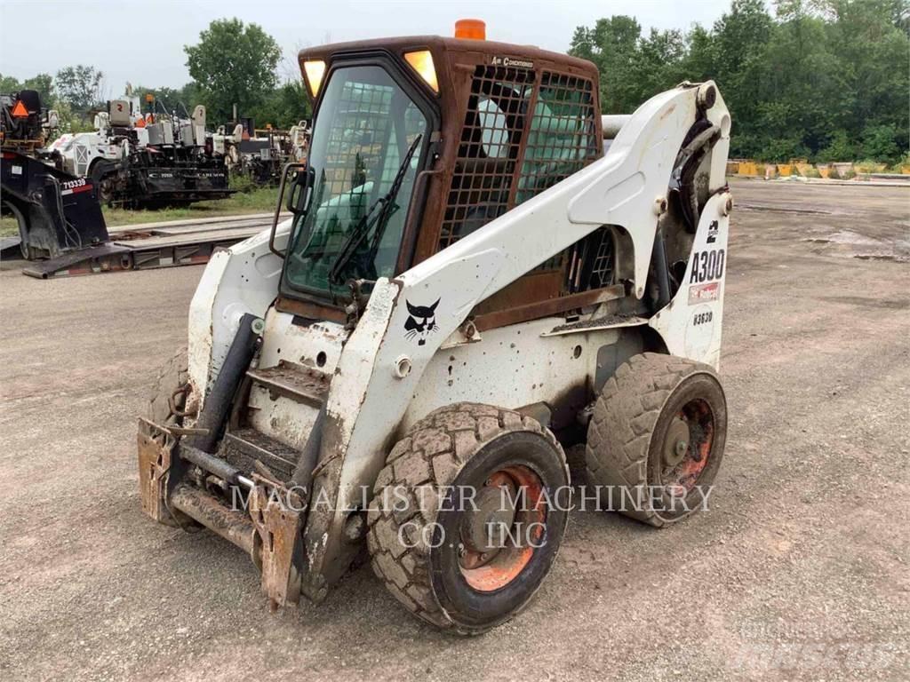 Bobcat A300  스키드로더
