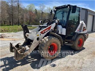Bobcat L85 미니 로더