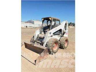 Bobcat S330  스키드로더