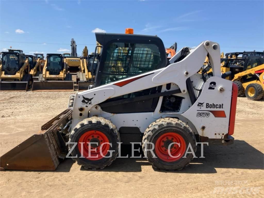 Bobcat S570  스키드로더