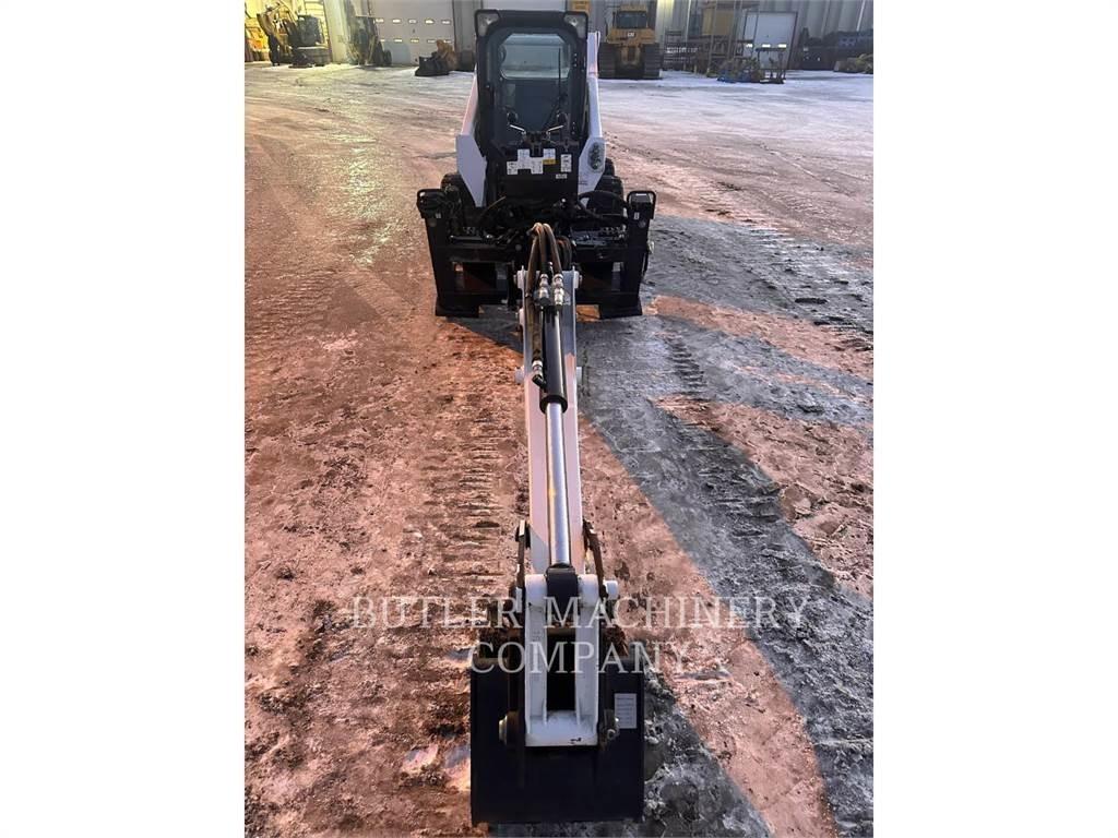 Bobcat S590  스키드로더