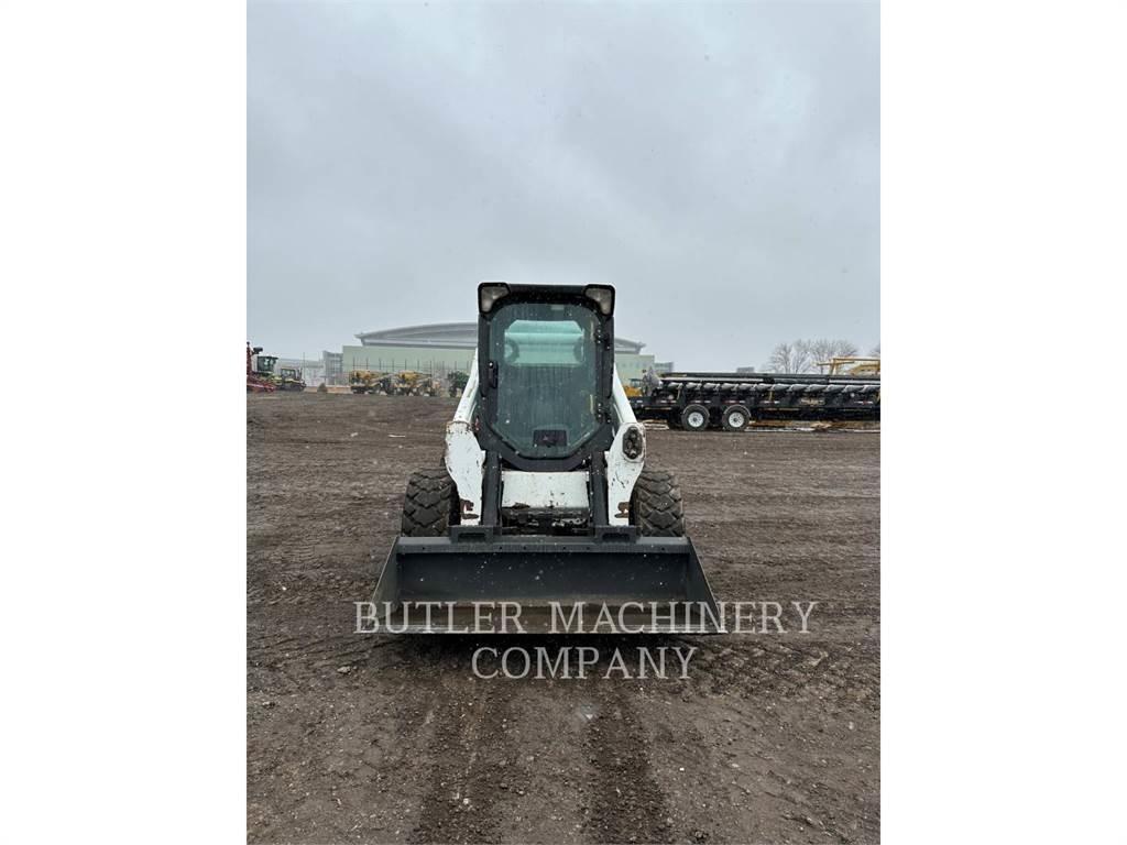 Bobcat S750  스키드로더