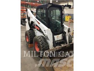 Bobcat S770  스키드로더