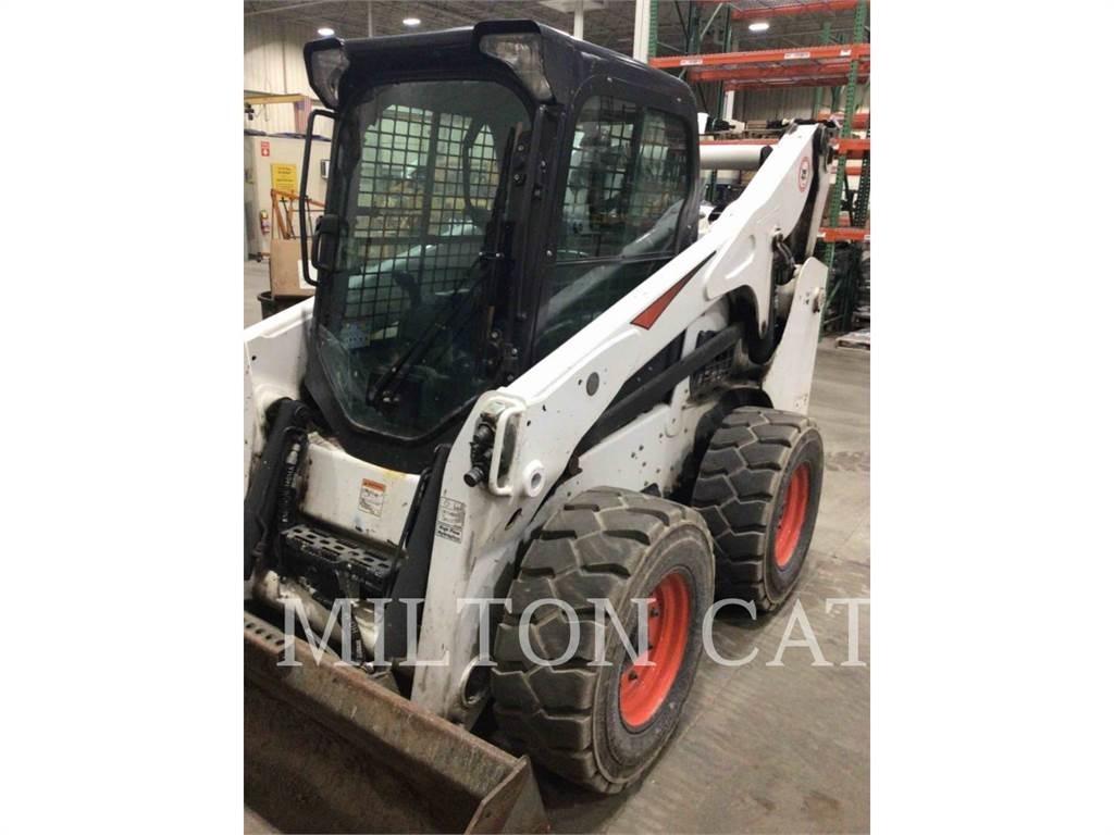 Bobcat S770  스키드로더