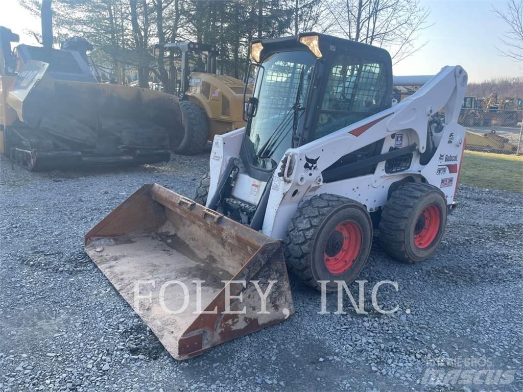 Bobcat S770  스키드로더