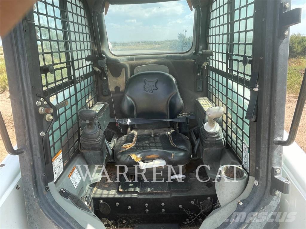 Bobcat T630  스키드로더