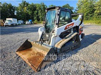 Bobcat T66  스키드로더