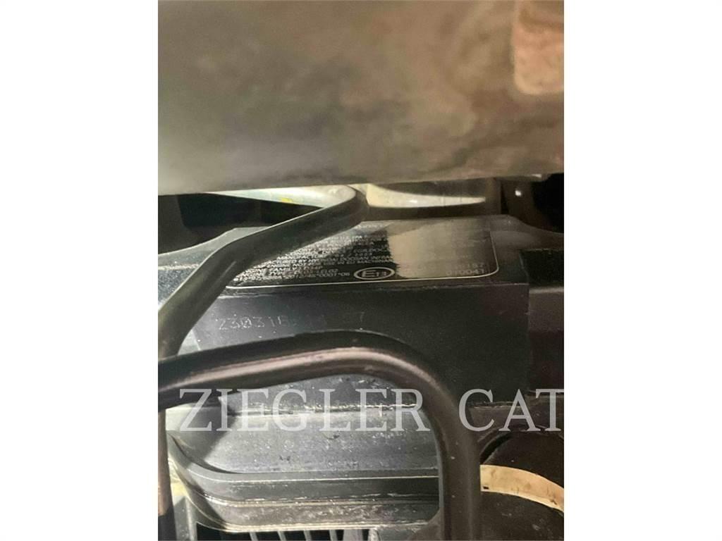 Bobcat T770 궤도식 로우더