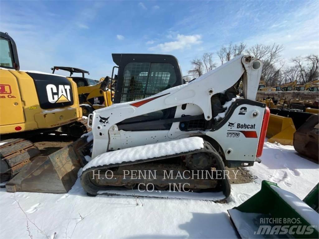 Bobcat T770  스키드로더