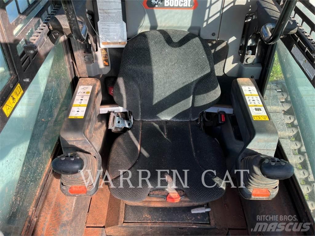 Bobcat T86 궤도식 로우더