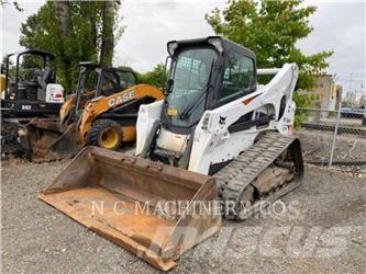 Bobcat T870  스키드로더