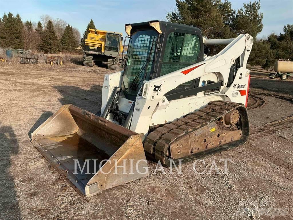 Bobcat T870  스키드로더