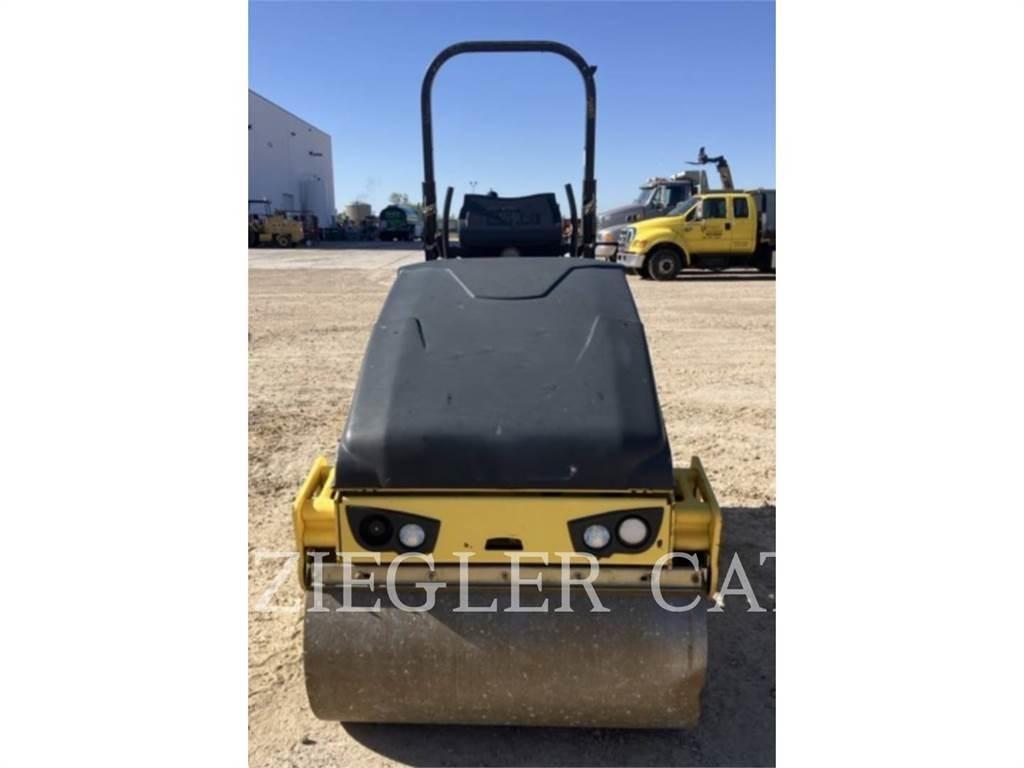 Bomag BW120 토양 다짐기