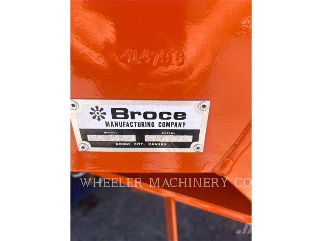 Broce BROOM 4 도로 청소차