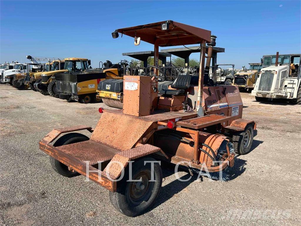 Broce RJ350 도로 청소차