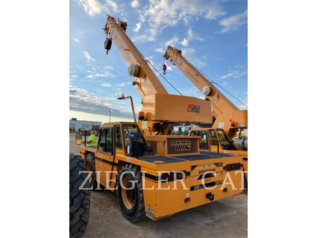 Broderson CRANE IC2003H A/T 크레인