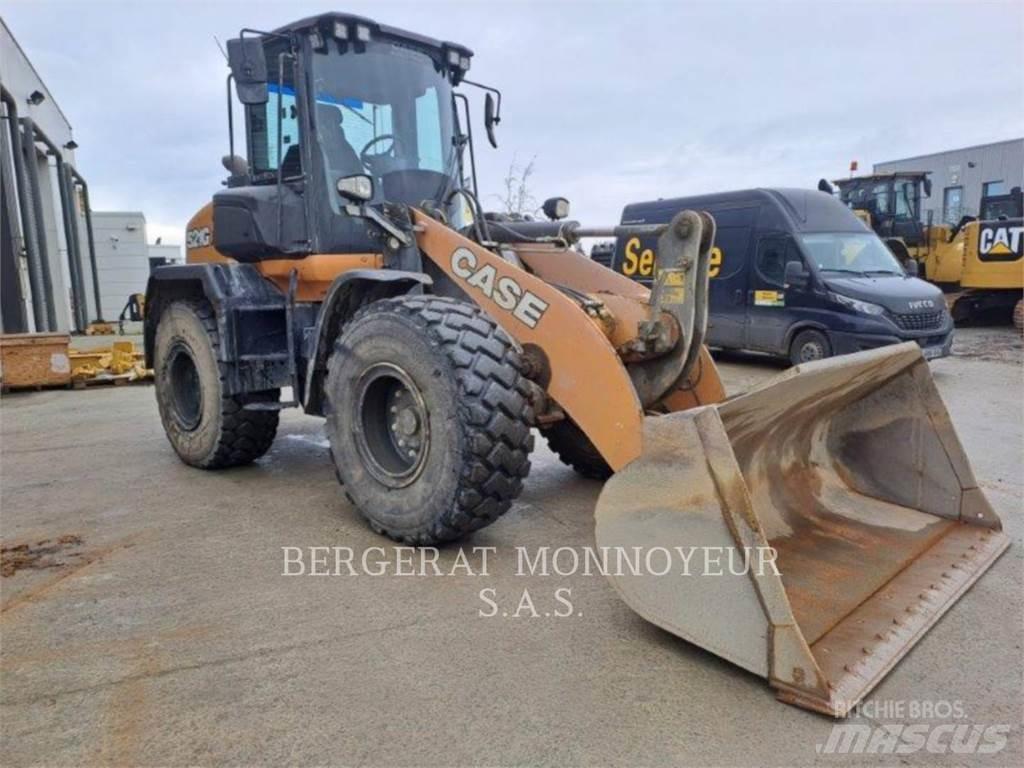 CASE 521 GXR  휠로우더