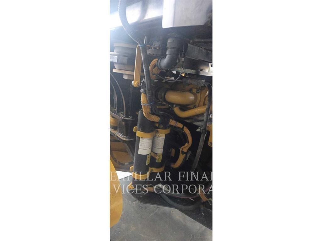 CAT 120-14 그레이더