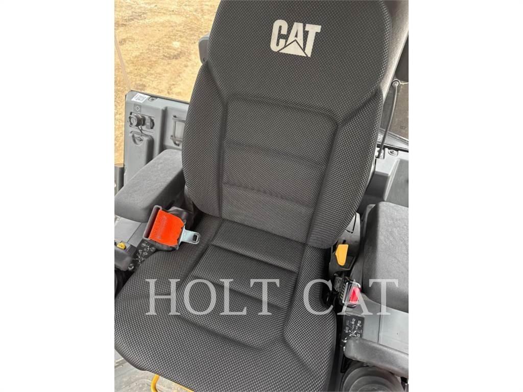 CAT 120 JOY 그레이더