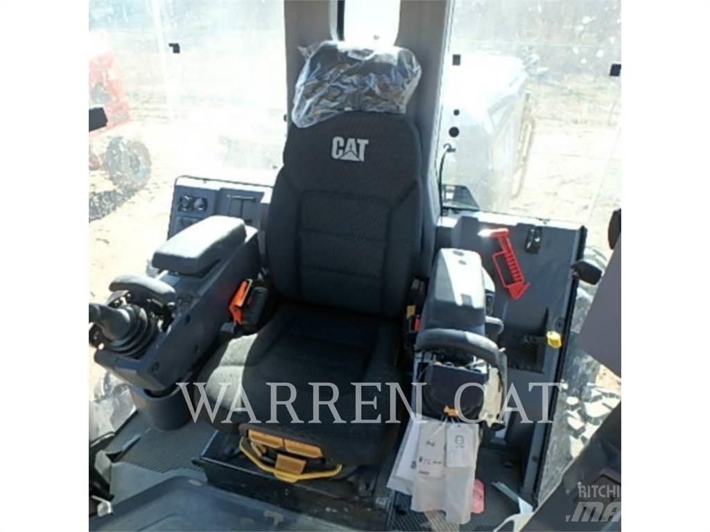 CAT 120 JY 그레이더