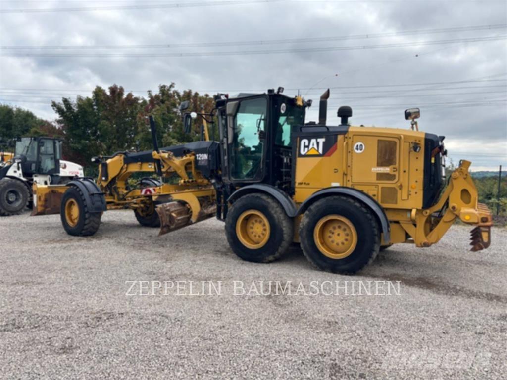 CAT 120M 그레이더