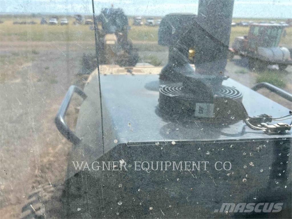 CAT 120M2 AWD 그레이더