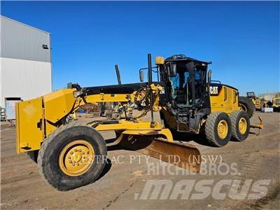 CAT 12M 그레이더