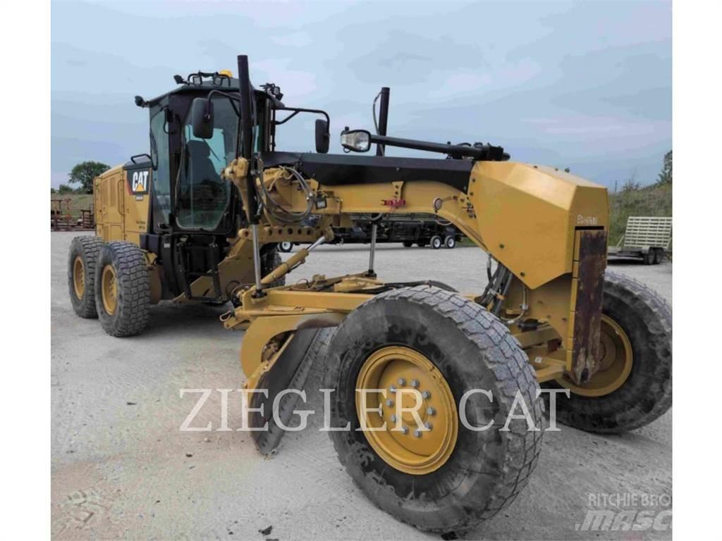 CAT 12M2 그레이더