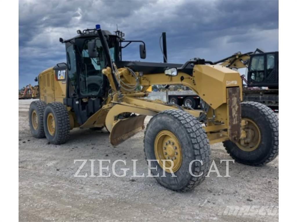 CAT 12M2 그레이더