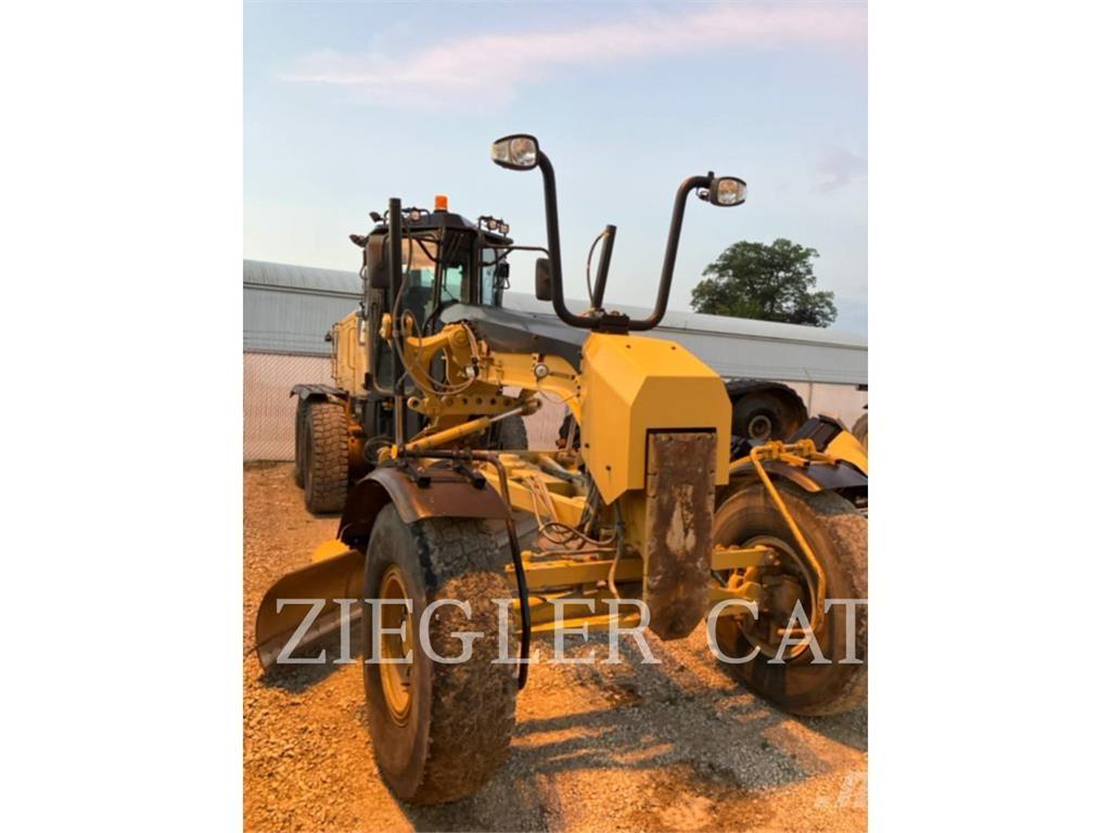 CAT 12M2 그레이더