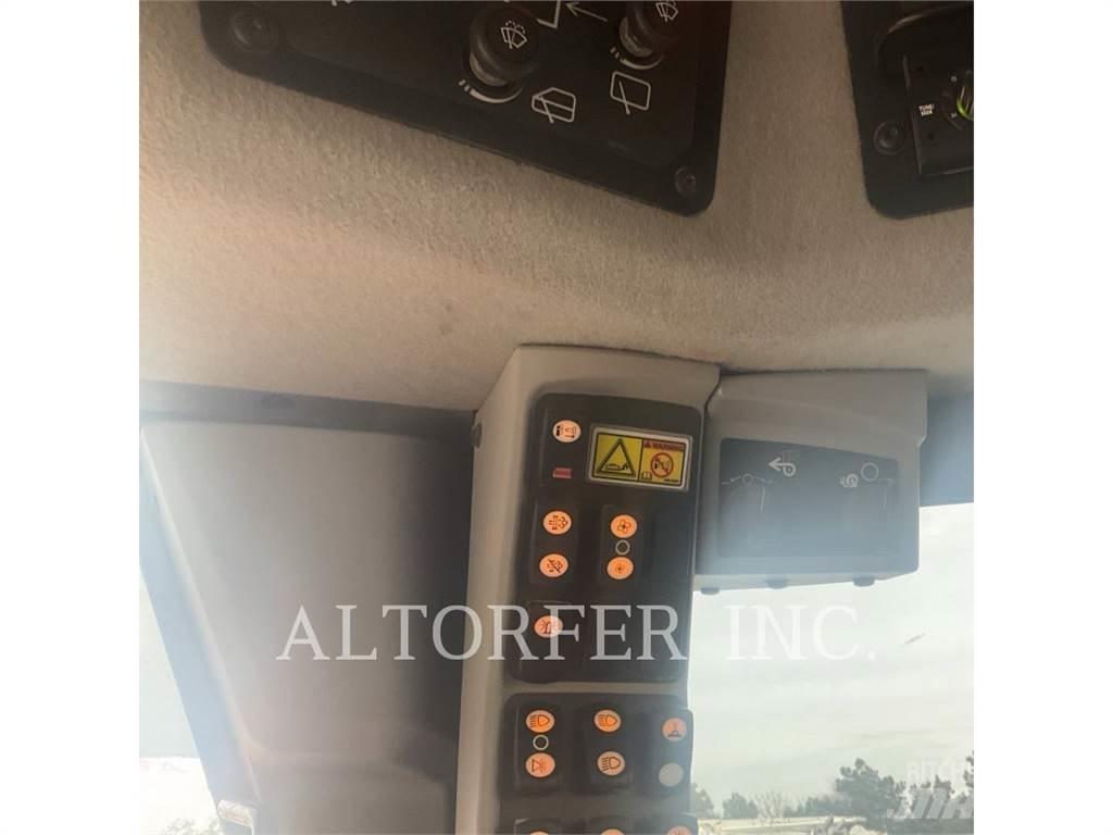 CAT 12M2 AWD 그레이더