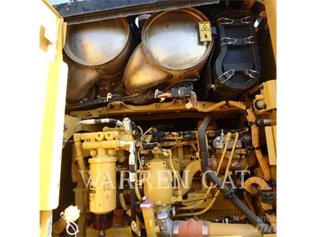 CAT 12M3 그레이더