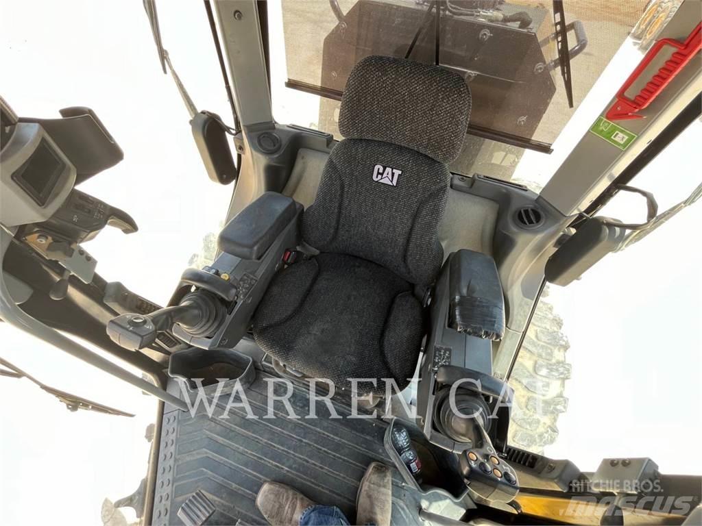 CAT 12M3 AWD 그레이더