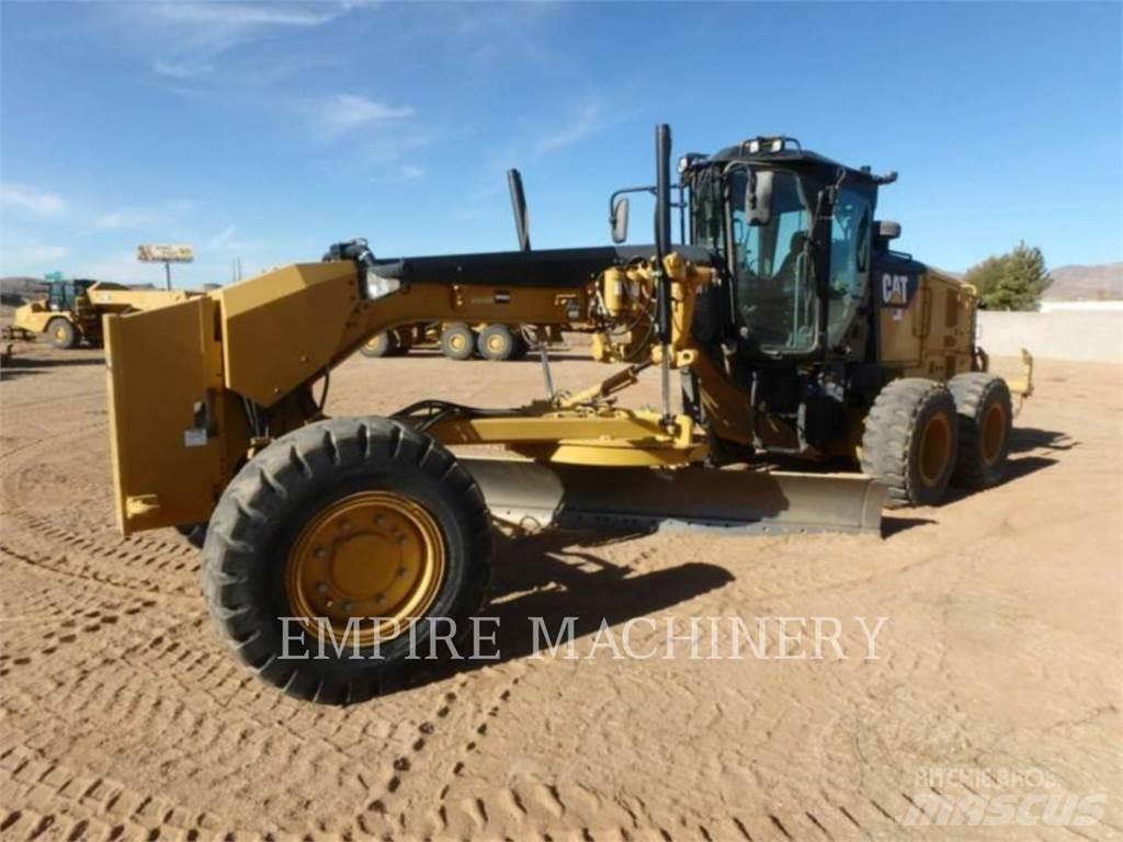 CAT 12M3 AWD 그레이더