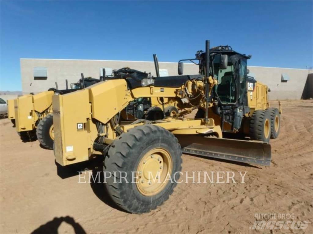 CAT 12M3 AWD 그레이더