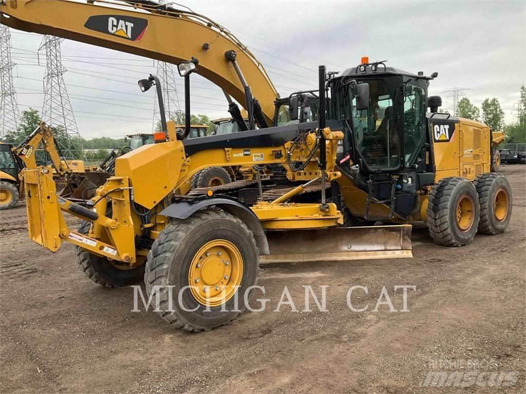 CAT 12M3 AWD 그레이더