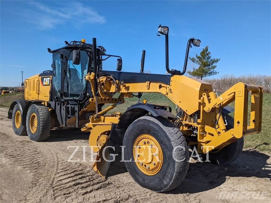 CAT 12M3AWD 그레이더