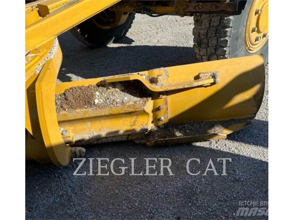 CAT 12M3AWD 그레이더