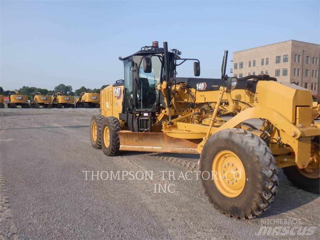 CAT 140 그레이더