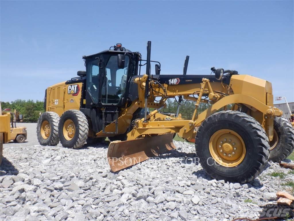 CAT 140 그레이더