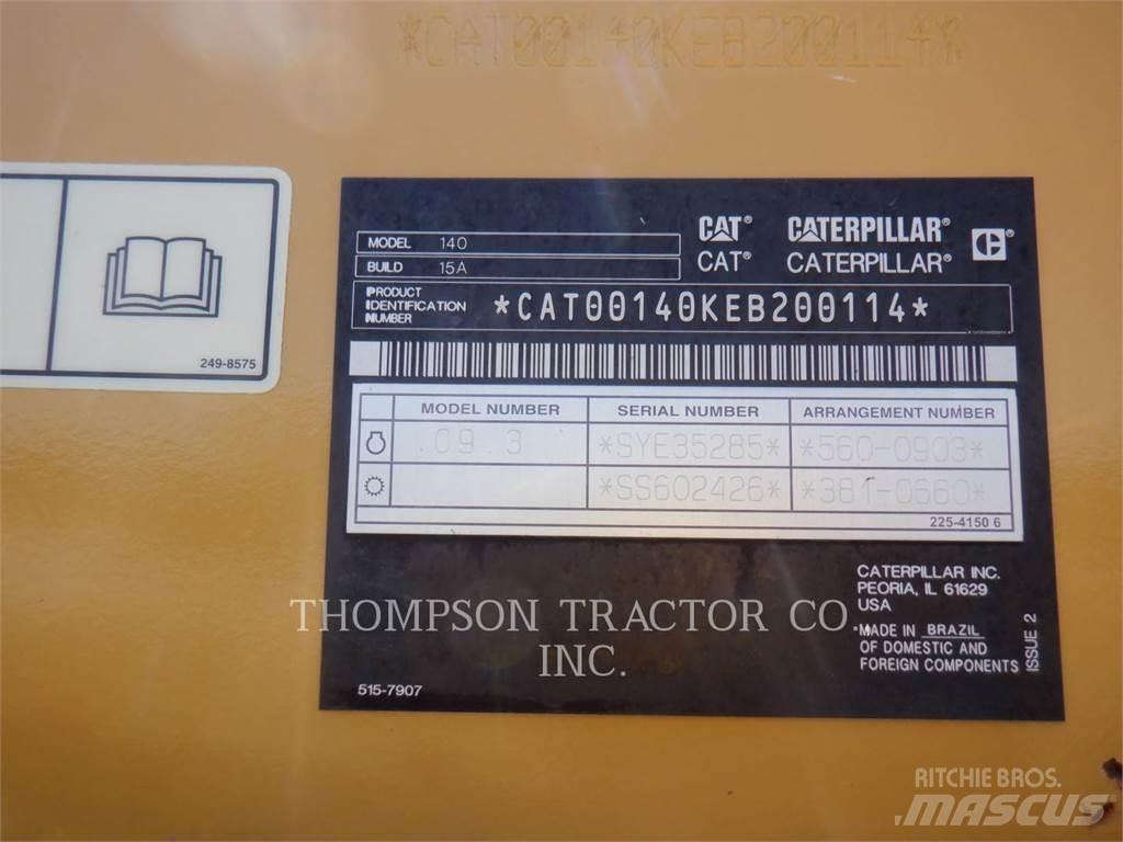 CAT 140 그레이더