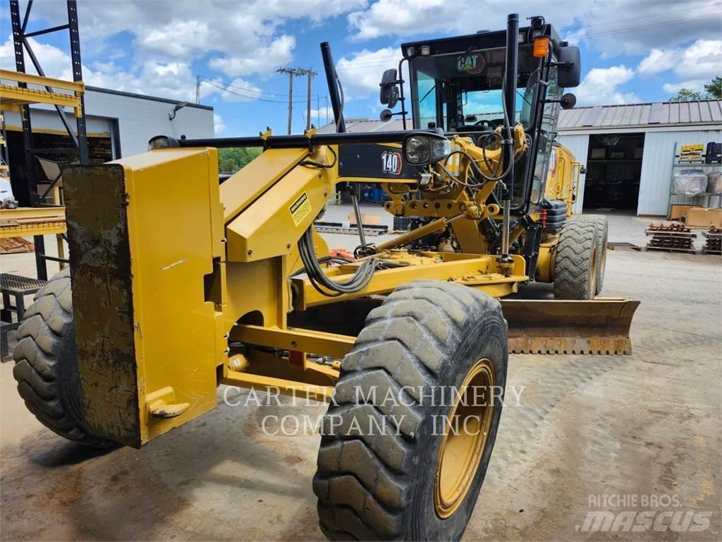 CAT 140 그레이더