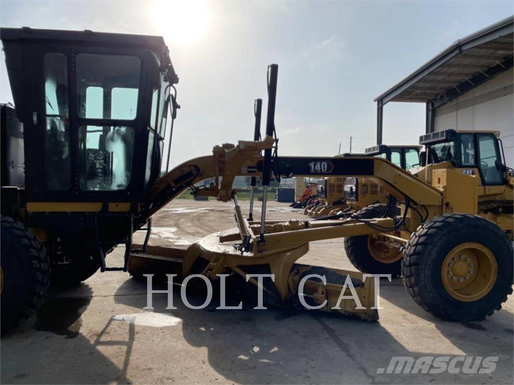 CAT 140 그레이더