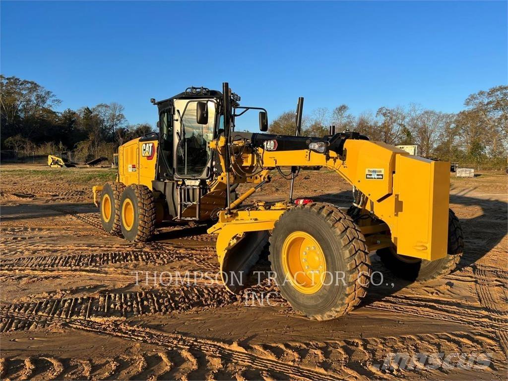 CAT 140 그레이더