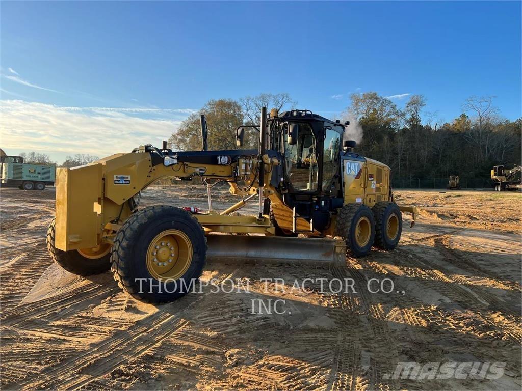 CAT 140 그레이더