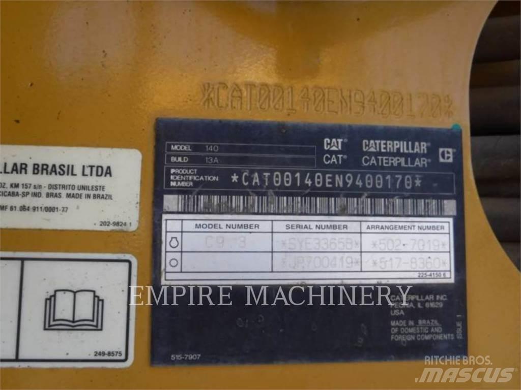 CAT 140-13 그레이더