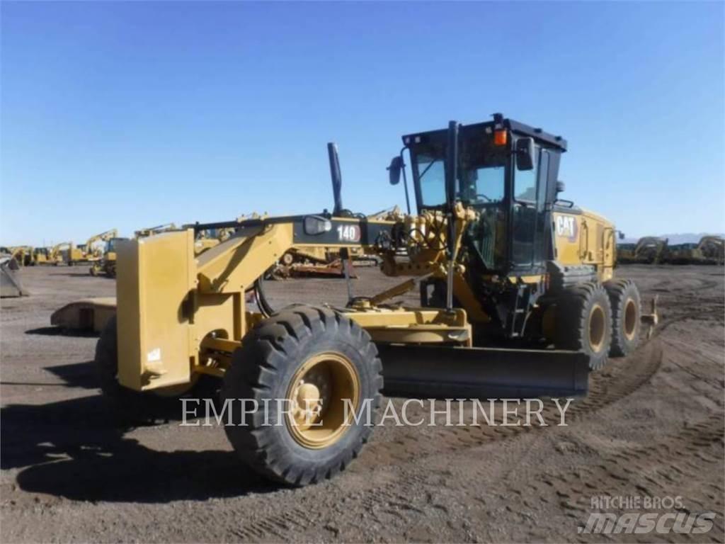 CAT 140-13 그레이더