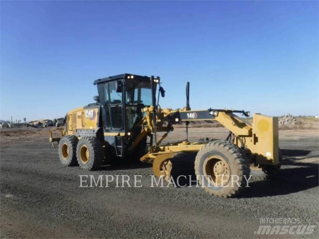 CAT 140-13 그레이더