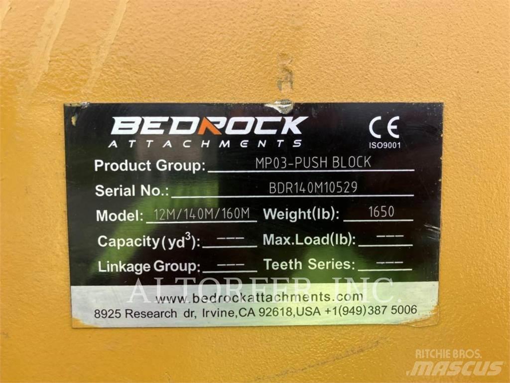 CAT 140-15AWD 그레이더