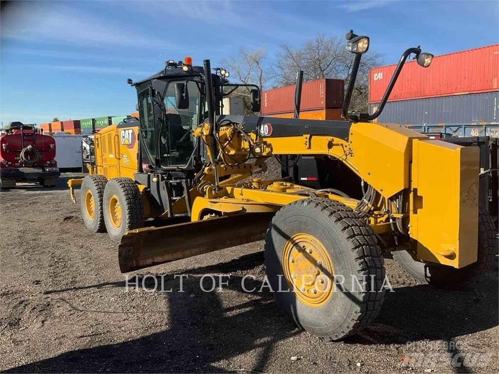 CAT 140 AWD 그레이더